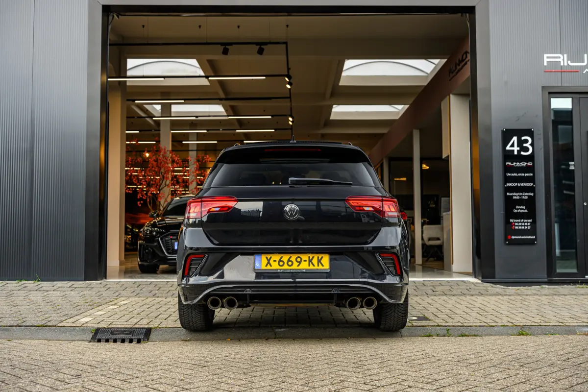2.0 TSI 4Motion R|Pano|Akrapovic|Carplay|Camera|Acc|Dode Hoek|Navi