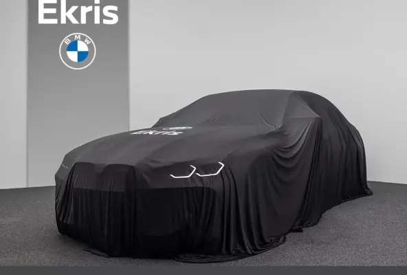 xDrive20i High Executive | Comfort Access | verwarmde voorstoelen | Head-Up Display | Glazen panoramadak | Trekhaak |