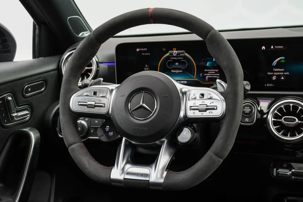 AMG 35 4MATIC Edition 1 Pano Schaalstoelen