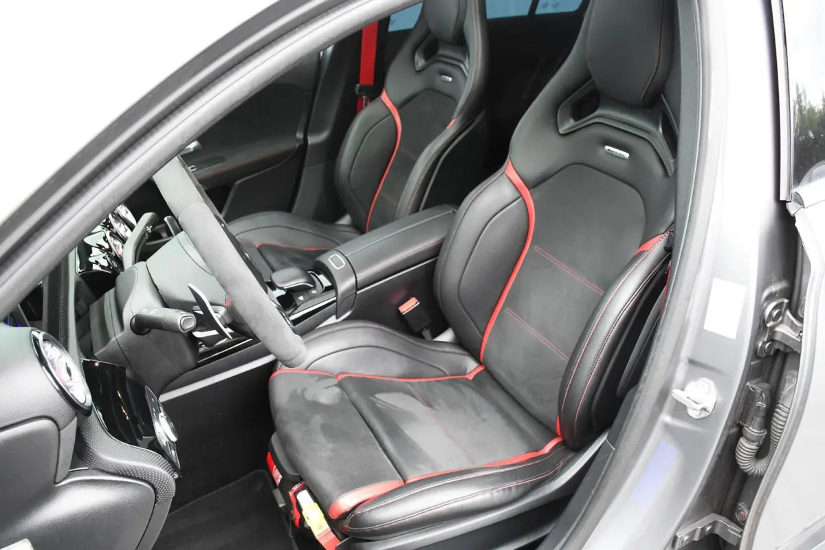 AMG 35 4MATIC Edition 1 Pano Schaalstoelen