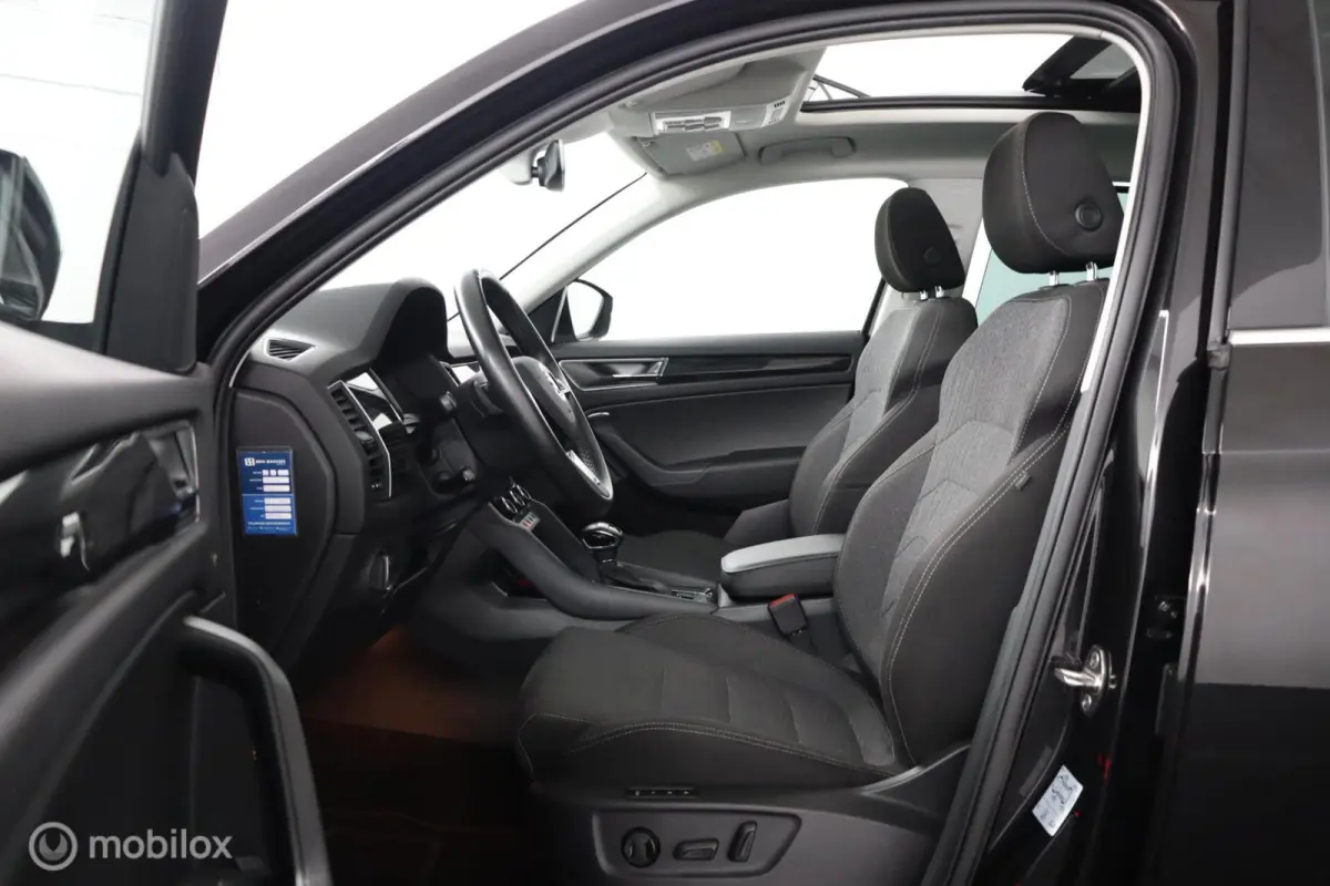 1.5 TSI Sportline Business 7p. PANO / TR.HAAK / STOELVERW. / CLIMA / NAVI /