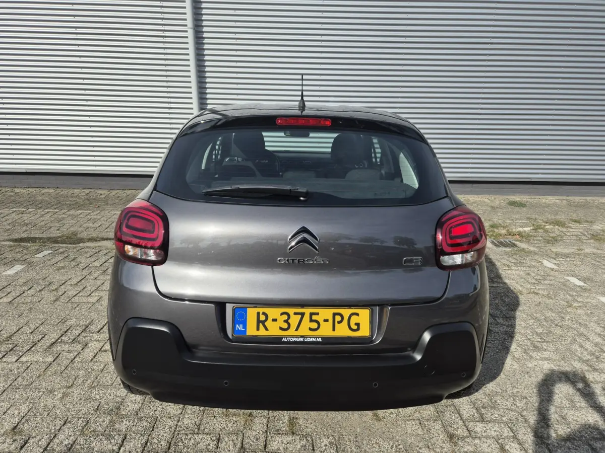 1.2 PureTech Shine,Navigatie/Carplay/Andriod,Achteruitrijcamera,parksensoren,LM velgen