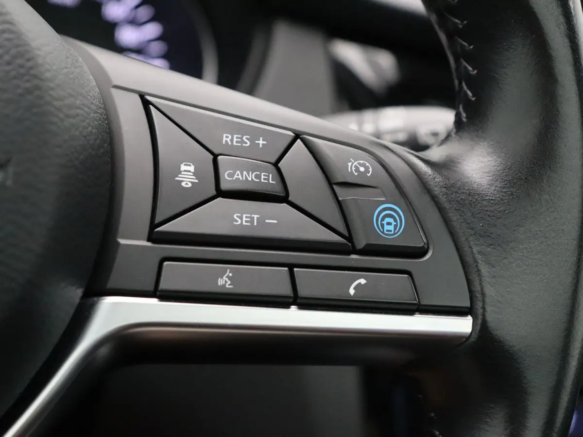 158pk DIG-T N-Tec | Trekhaak 1500KG | Panormadak | Rondomzicht camera | Apple carplay | Dual Zone climate control | Adaptive cruise control |