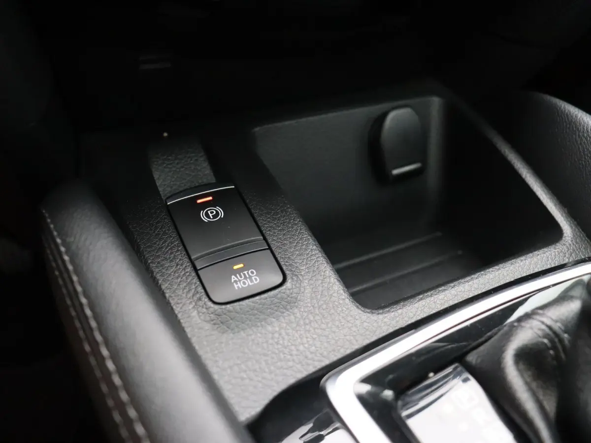 158pk DIG-T N-Tec | Trekhaak 1500KG | Panormadak | Rondomzicht camera | Apple carplay | Dual Zone climate control | Adaptive cruise control |