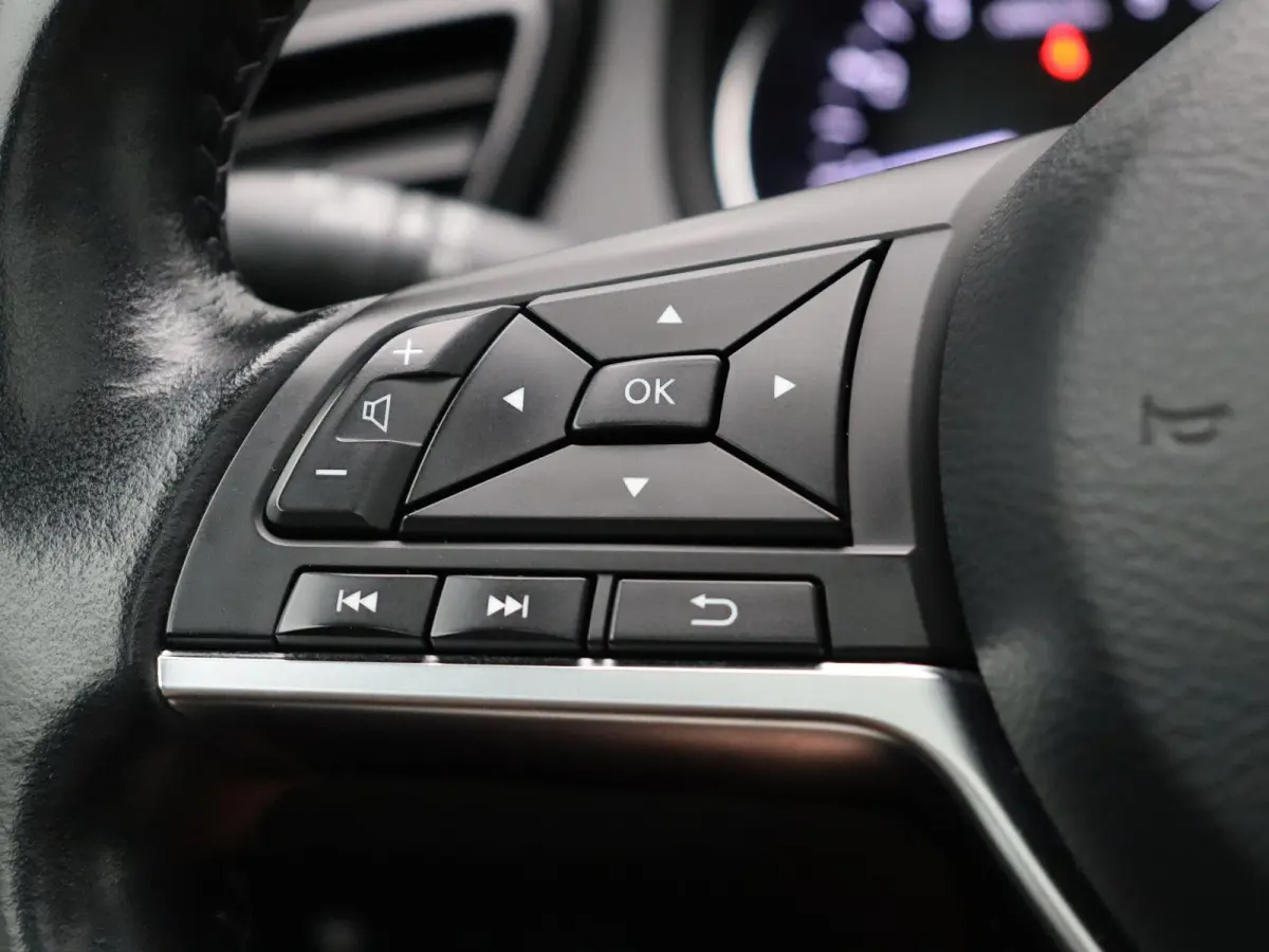 158pk DIG-T N-Tec | Trekhaak 1500KG | Panormadak | Rondomzicht camera | Apple carplay | Dual Zone climate control | Adaptive cruise control |
