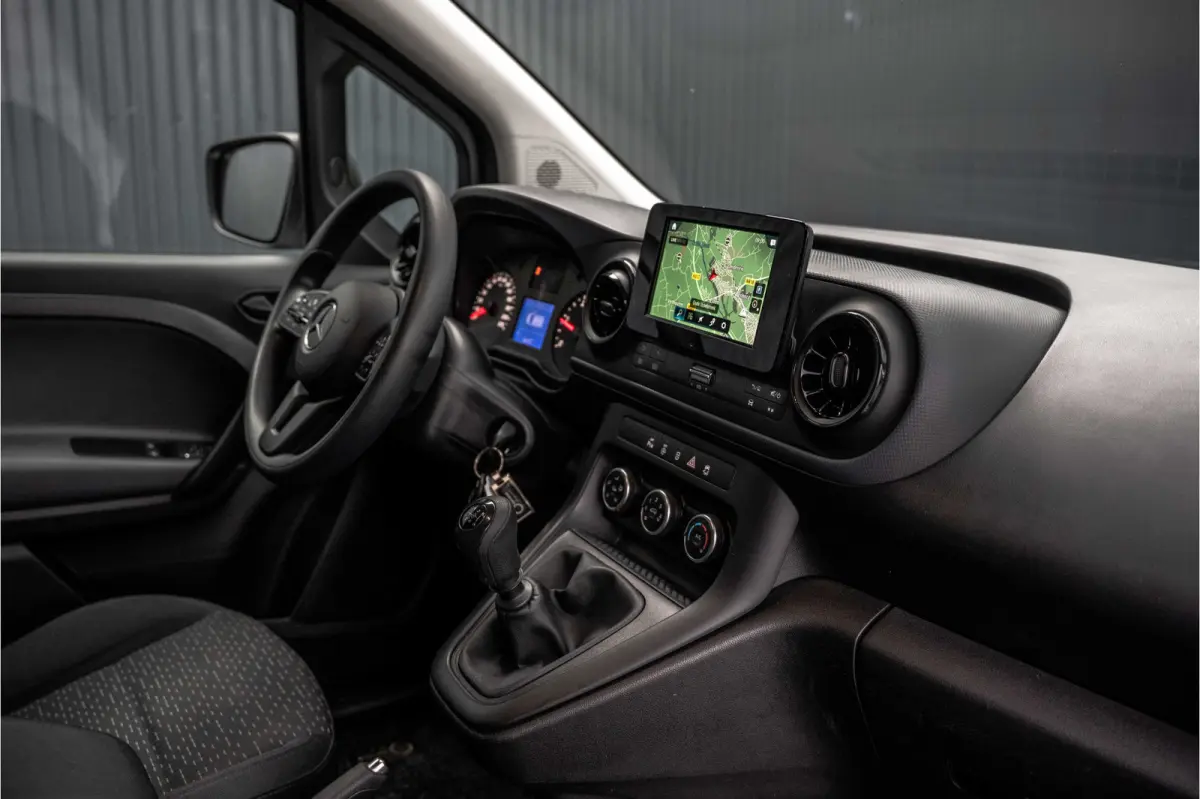 108 CDI L1 Pro | LED | 1e Eigenaar | Camera | Carplay | Cruise | Airco