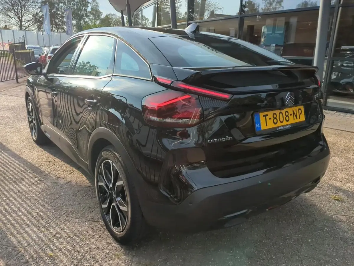 Feel Pack 50 kWh 96,94% SoH! | Apple Carplay/Android Auto | Camera | Stoelverwarming | Navigatie | Climate Control