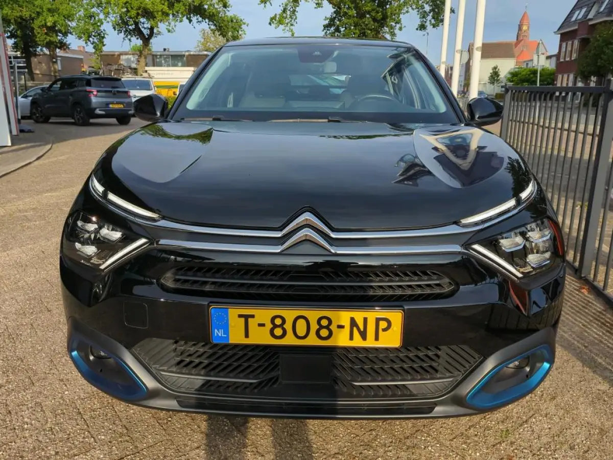 Feel Pack 50 kWh 96,94% SoH! | Apple Carplay/Android Auto | Camera | Stoelverwarming | Navigatie | Climate Control