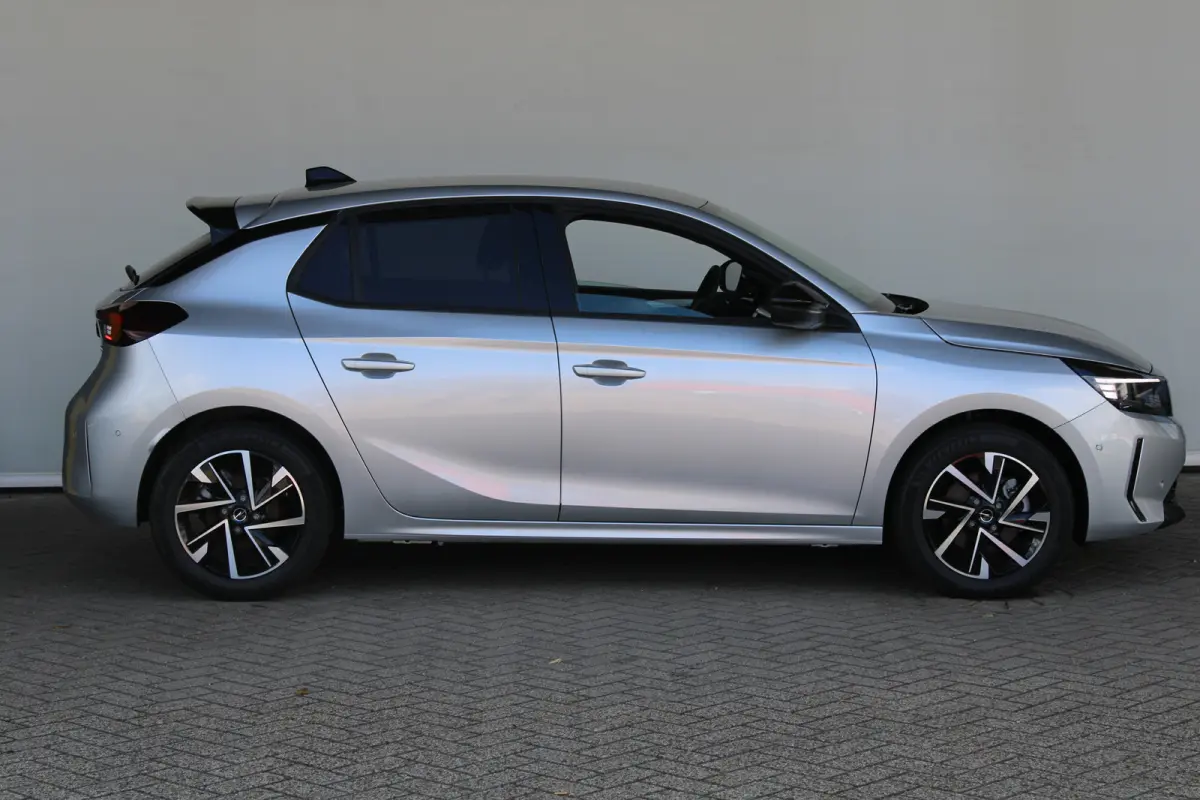 1.2 Turbo Hybrid GS | 8 Jaar garantie | Navigatie | Winterpakket | Camera | LED | Cruise control |