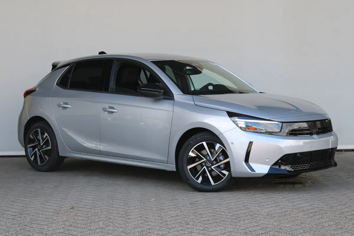1.2 Turbo Hybrid GS | 8 Jaar garantie | Navigatie | Winterpakket | Camera | LED | Cruise control |