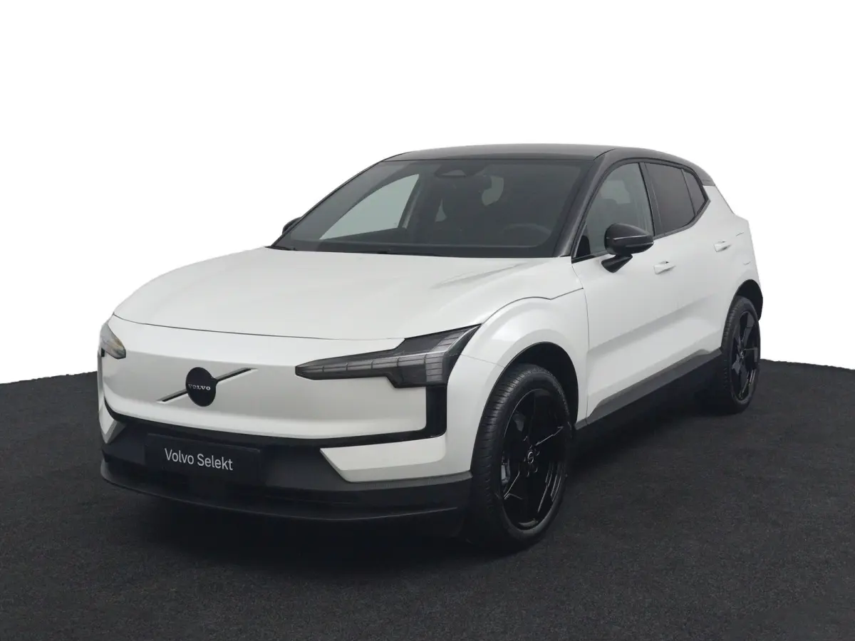 P5 Long Range Plus Black Edition Europa 69 kWh | Direct Beschikbaar | Elektrische Stoelen | Stoelverwarming | Keyless |