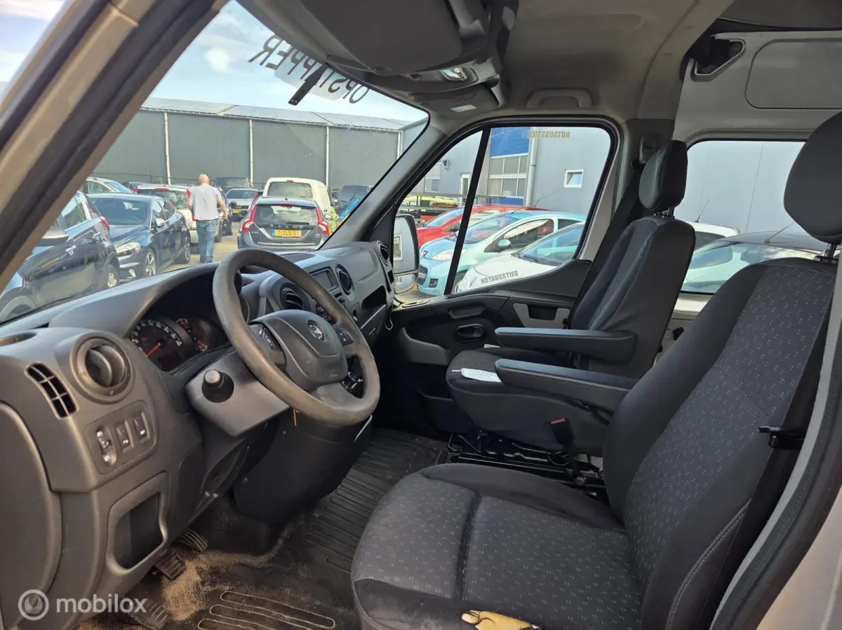 2.3 CDTI BiTurbo L3H2