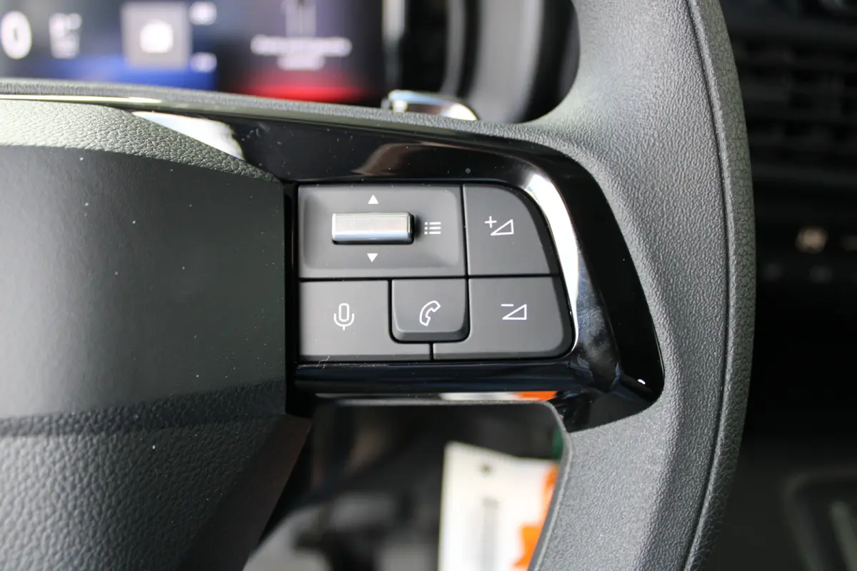 50 kWh L2 | 8 Jaar garantie | Laadruimtebetimmering | Navigatie | Camera | Climate control | Cruise control |