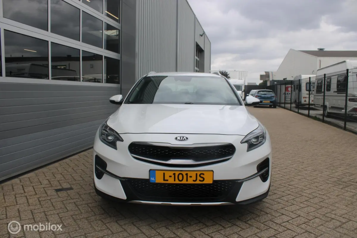 1.0 T-GDi DynamicLine | 1e Eigenaar Boekjes | Apple Carplay/Android Auto.
