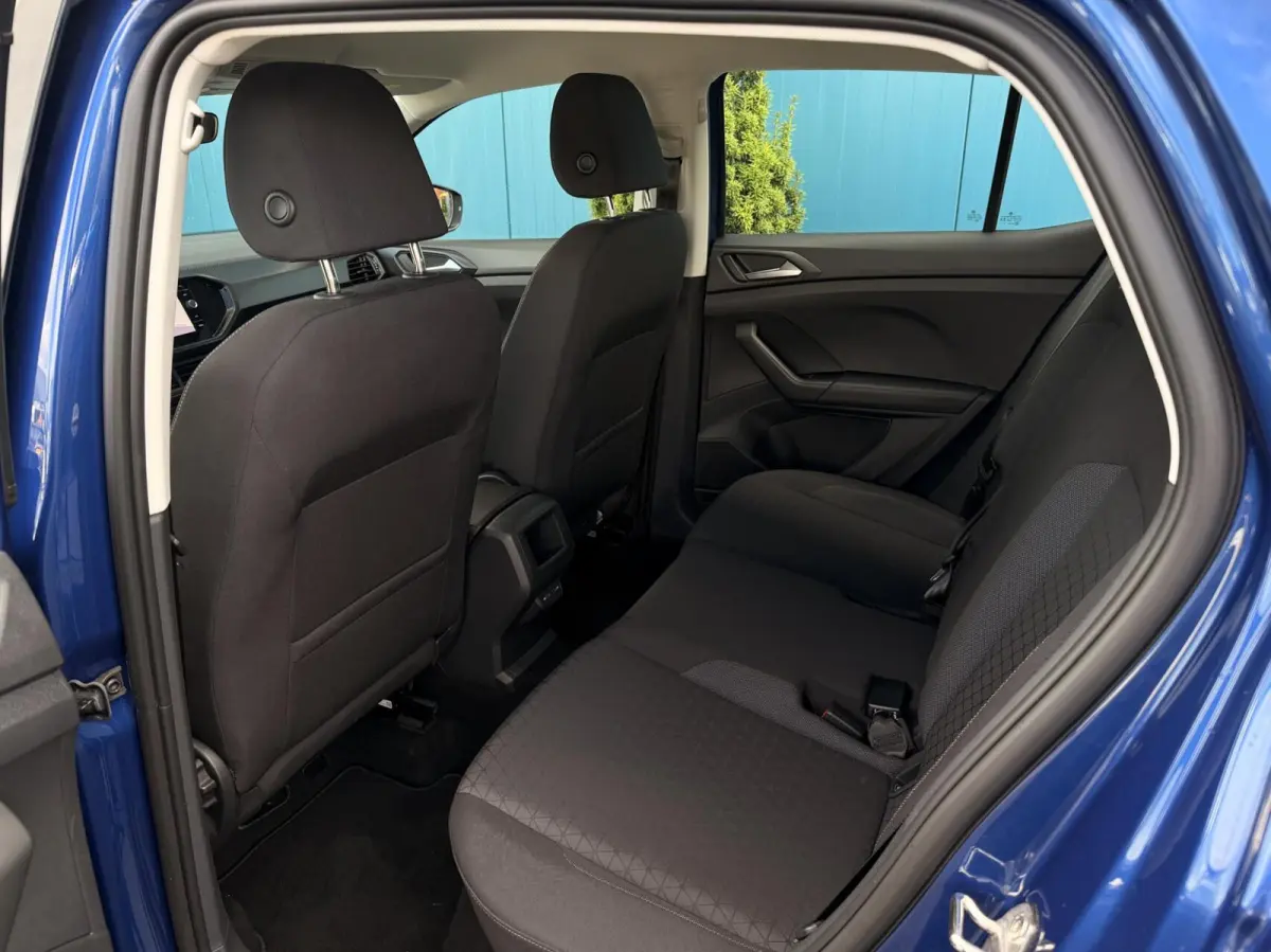 1.0 TSI DSG AUT. Life CARPLAY | ADAPT.CRUISE | NAV | PDC | DAB | LMV