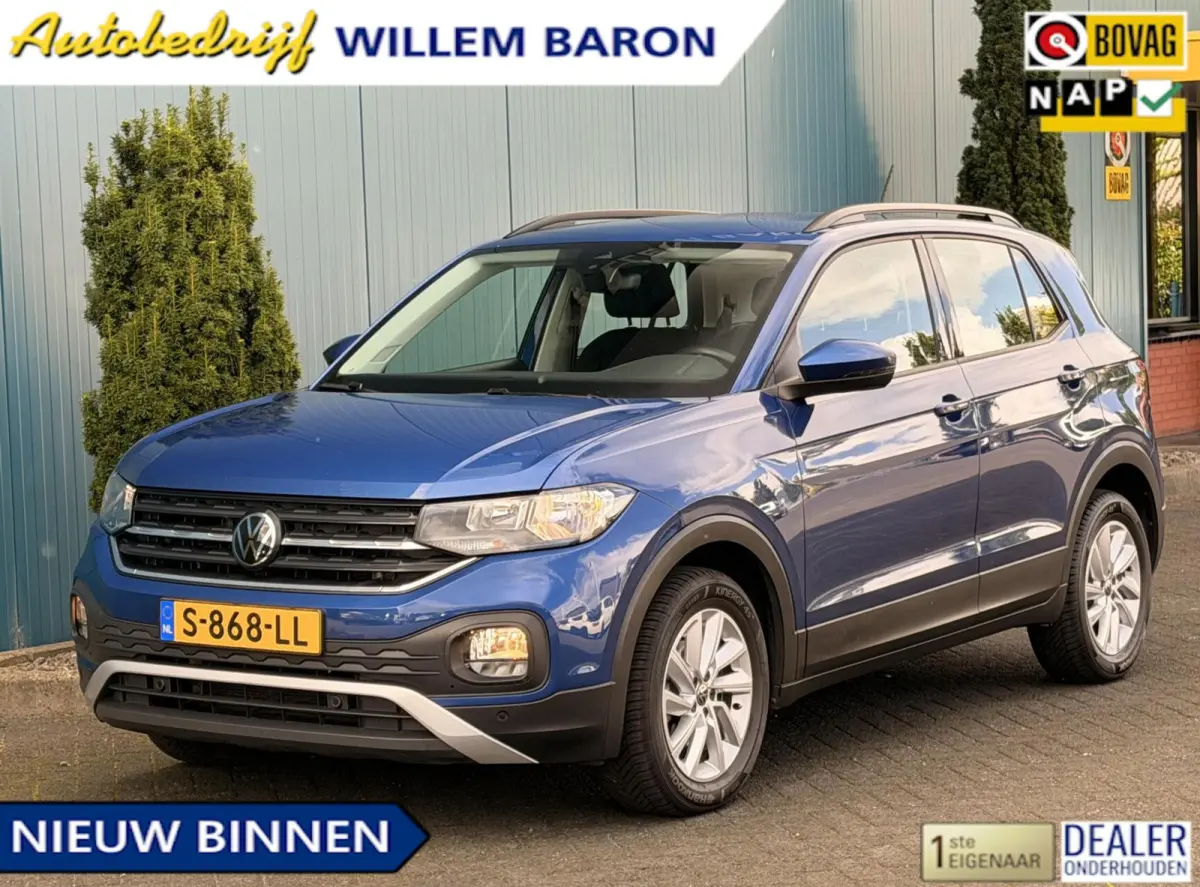 1.0 TSI DSG AUT. Life CARPLAY | ADAPT.CRUISE | NAV | PDC | DAB | LMV