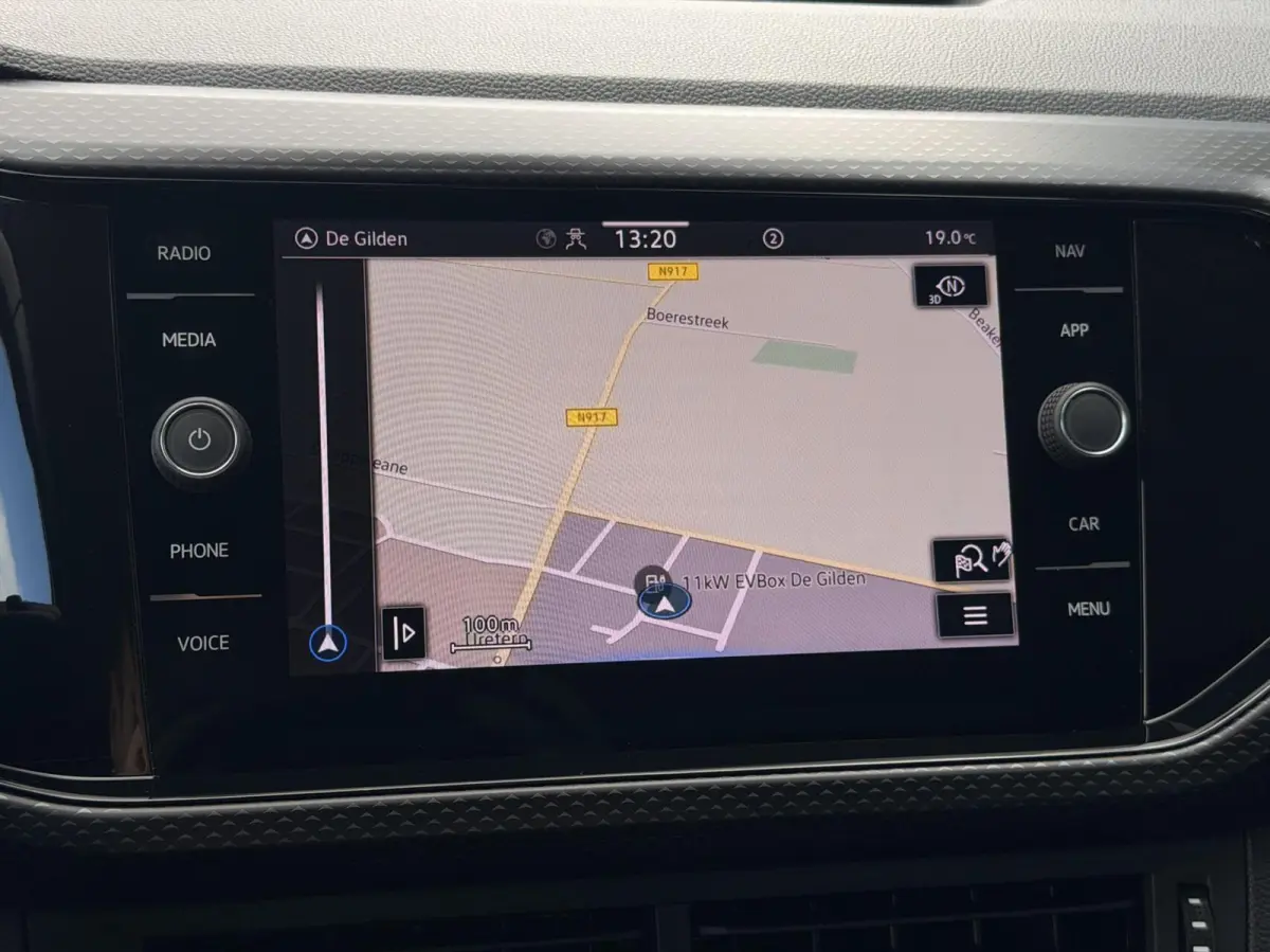 1.0 TSI DSG AUT. Life CARPLAY | ADAPT.CRUISE | NAV | PDC | DAB | LMV