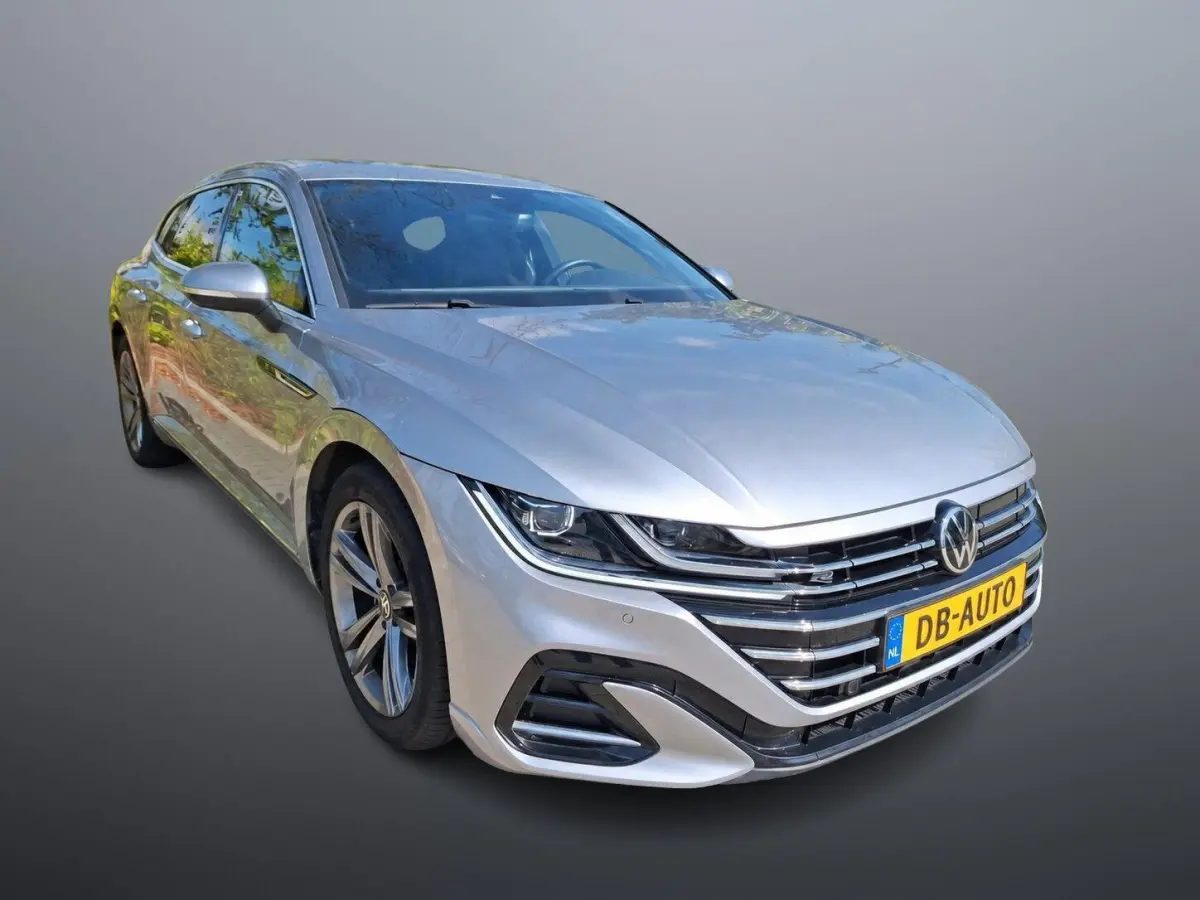 1.4 TSI eHybrid Elegance Business+ PANO DAK I TREKHAAK I DIGI DISPLAY