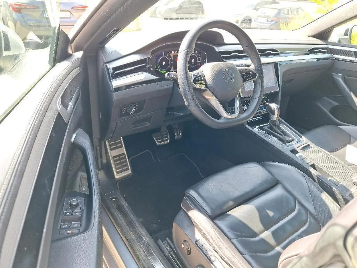 1.4 TSI eHybrid Elegance Business+ PANO DAK I TREKHAAK I DIGI DISPLAY