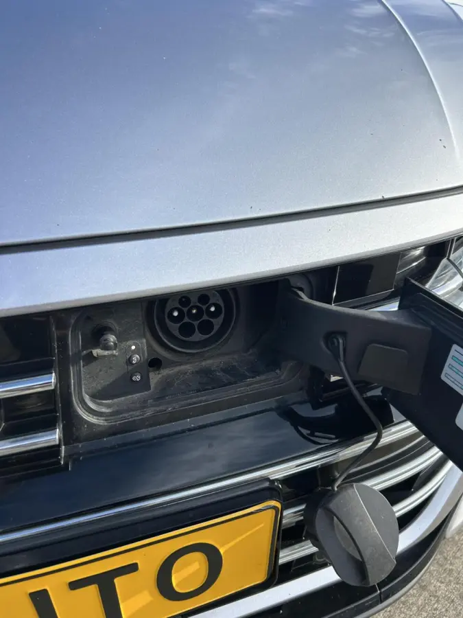 1.4 TSI eHybrid R-Line Business+ PANO DAK I TREKHAAK I DIGI DISPLAY
