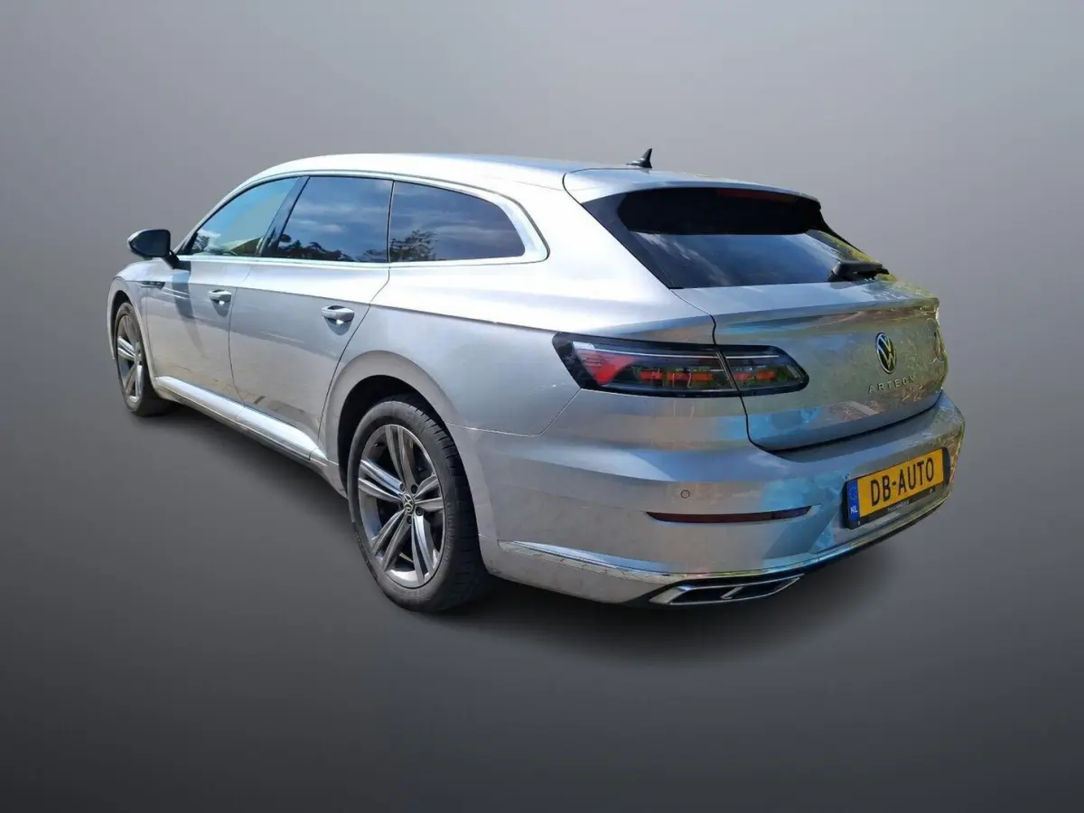 1.4 TSI eHybrid Elegance Business+ PANO DAK I TREKHAAK I DIGI DISPLAY