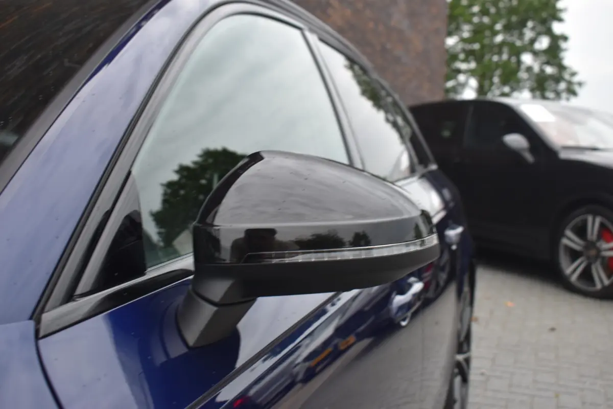 45 TFSI quattro Sport S line black edition