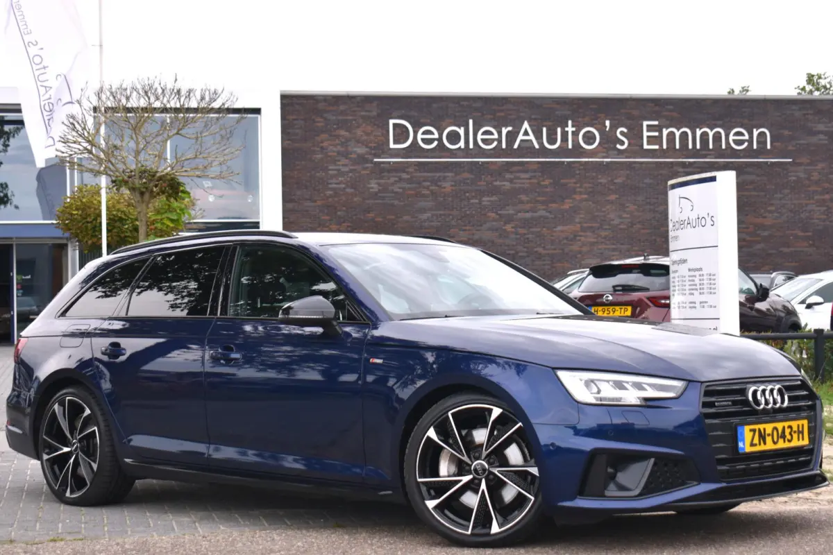 45 TFSI quattro Sport S line black edition