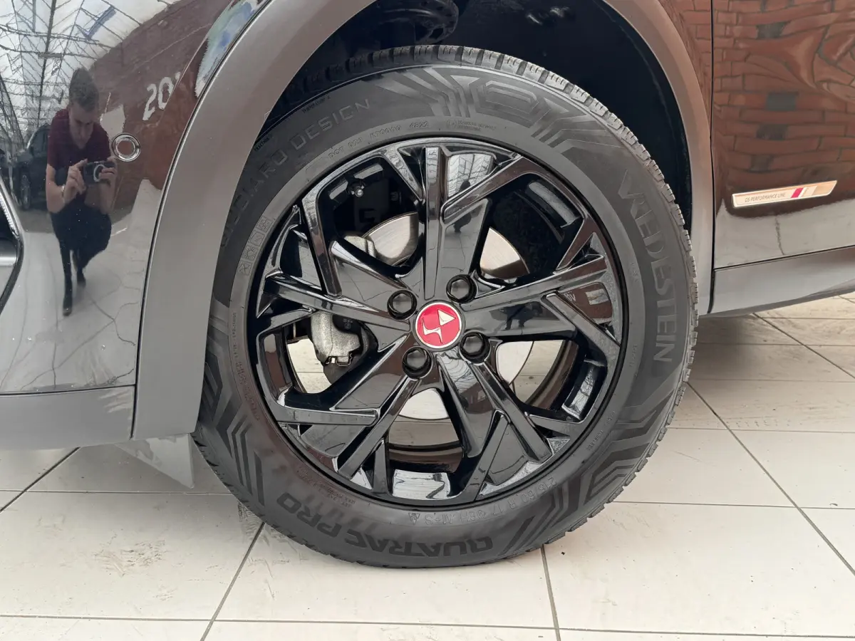 PureTech 100 Performance Line+ | Adaptive Cruise Control | Trekhaak afneembaar | Dodehoekdetectie | Parkeersensoren voor + achter | Carplay/Android Auto | Keyless | Climate Control | Achteru