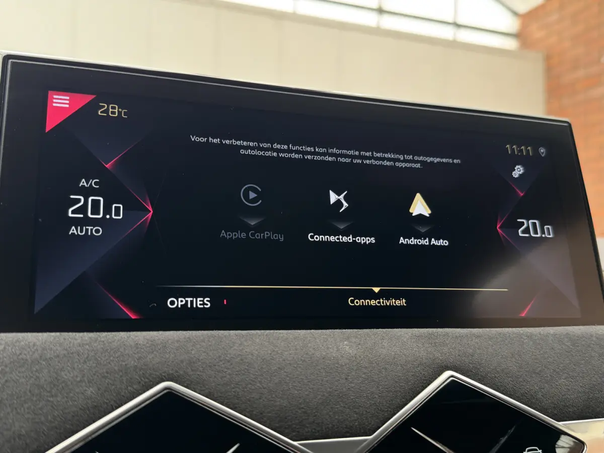 PureTech 100 Performance Line+ | Adaptive Cruise Control | Trekhaak afneembaar | Dodehoekdetectie | Parkeersensoren voor + achter | Carplay/Android Auto | Keyless | Climate Control | Achteru