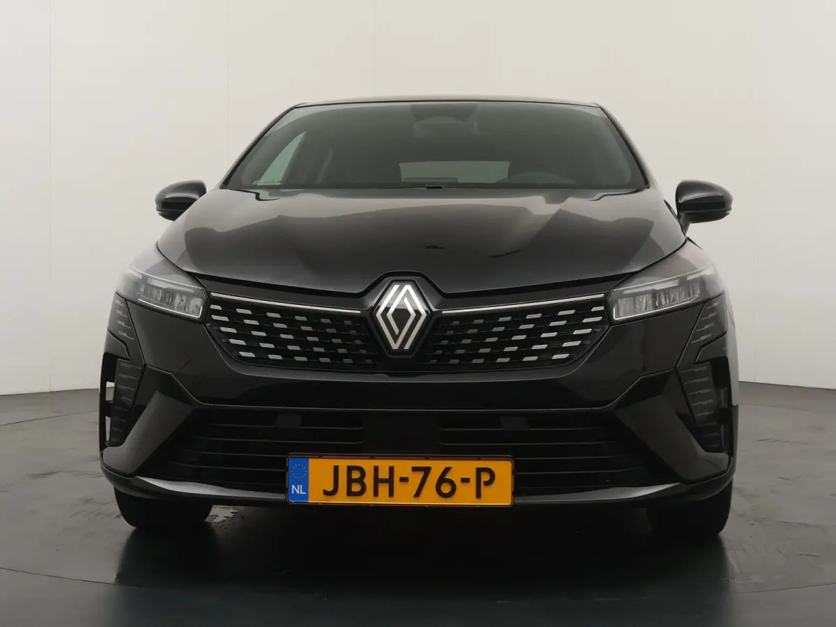 techno full hybrid E-Tech 145 | Groot Navigatie | Parkeercamera | Climate Control |