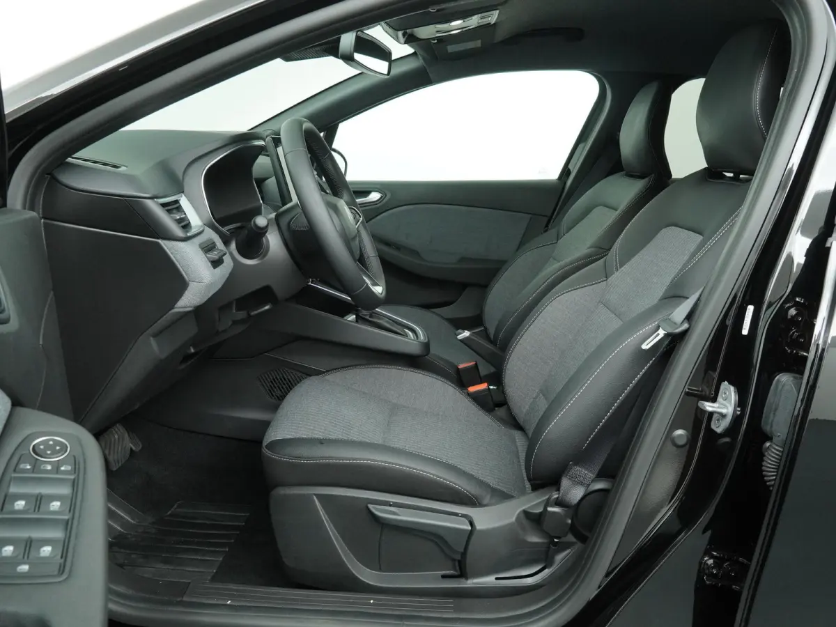 techno full hybrid E-Tech 145 | Groot Navigatie | Parkeercamera | Climate Control |
