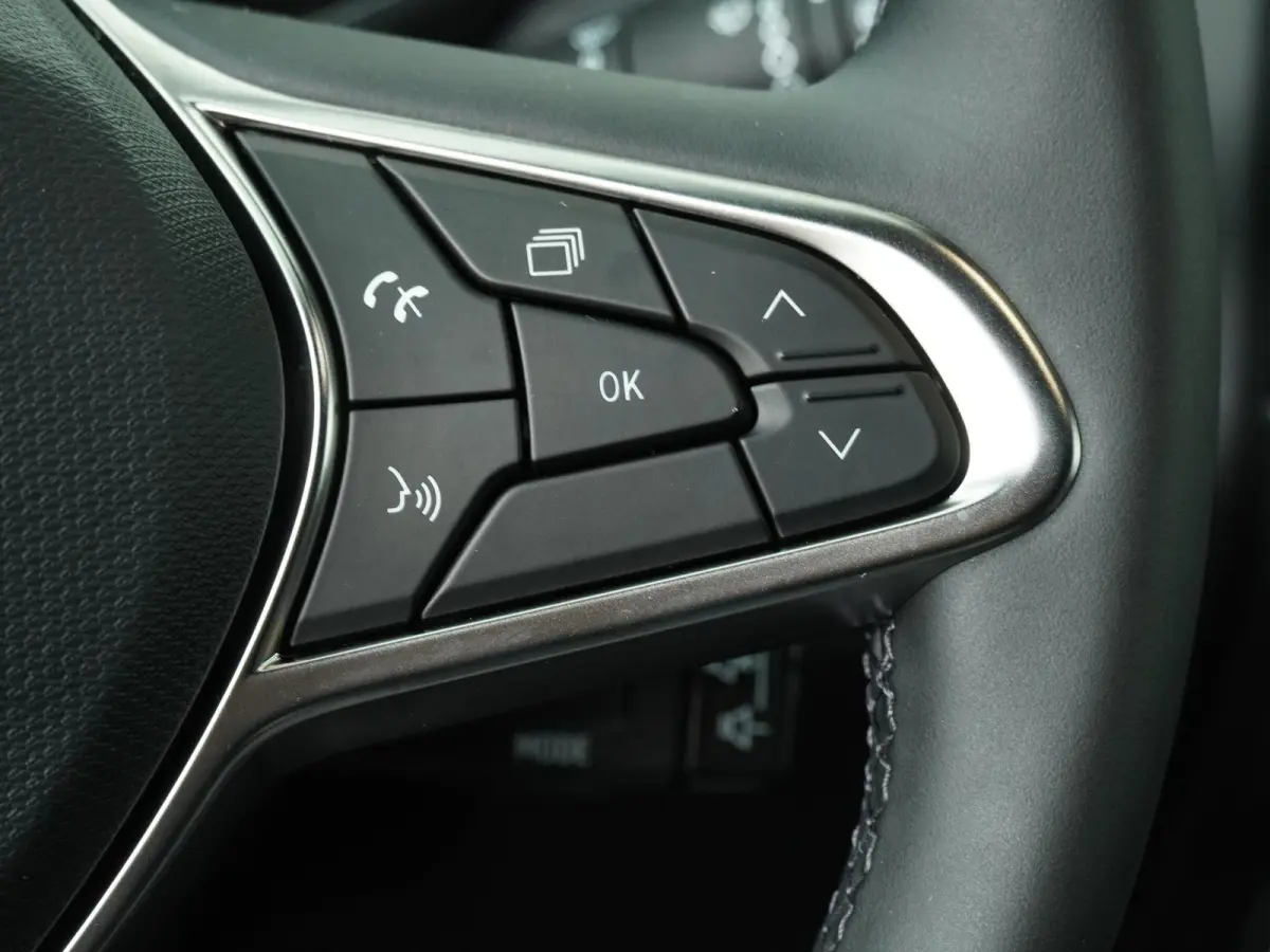 techno full hybrid E-Tech 145 | Groot Navigatie | Parkeercamera | Climate Control |