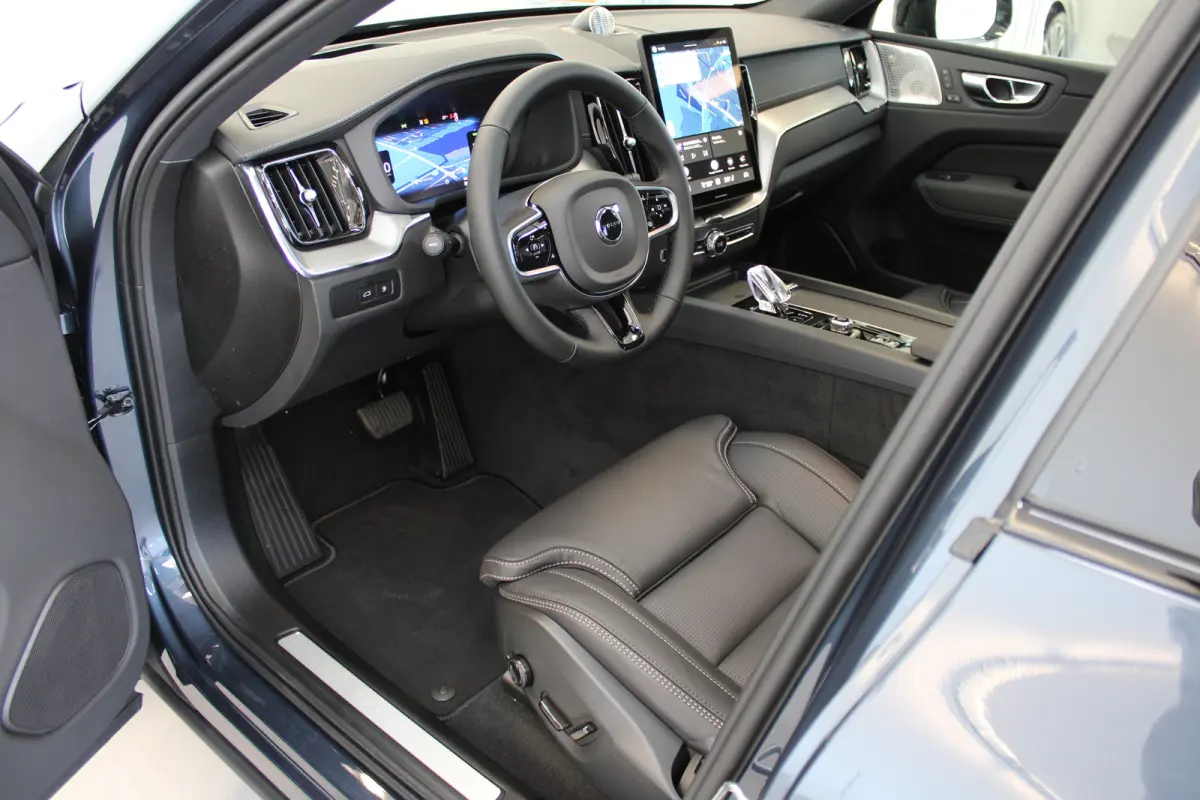T8 405PK Ultra Black Edition Exec | Full option! | Luchtvering | 360 | Geheugen | Massage