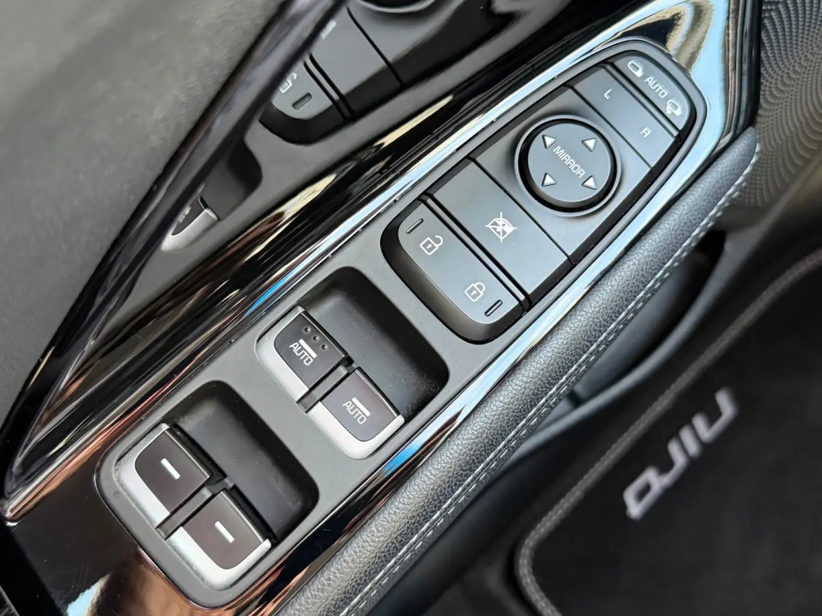 1.6 GDi Hybrid DynamicLine|Trekhaak|CarPlay|Navi|HalfLeder|Camera|Climate|Cruise|PDC|N.A.P|