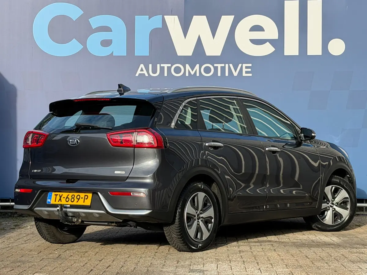 1.6 GDi Hybrid DynamicLine|Trekhaak|CarPlay|Navi|HalfLeder|Camera|Climate|Cruise|PDC|N.A.P|