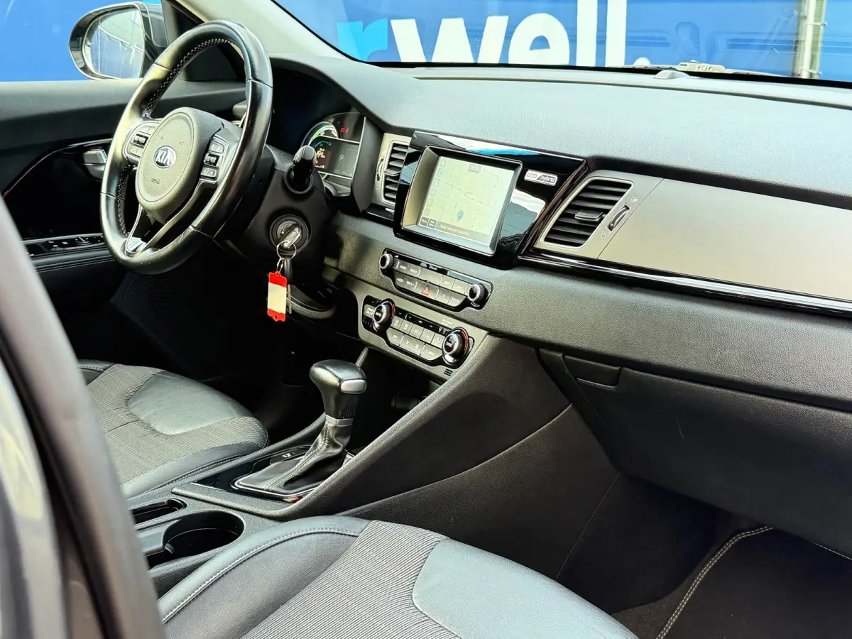 1.6 GDi Hybrid DynamicLine|Trekhaak|CarPlay|Navi|HalfLeder|Camera|Climate|Cruise|PDC|N.A.P|