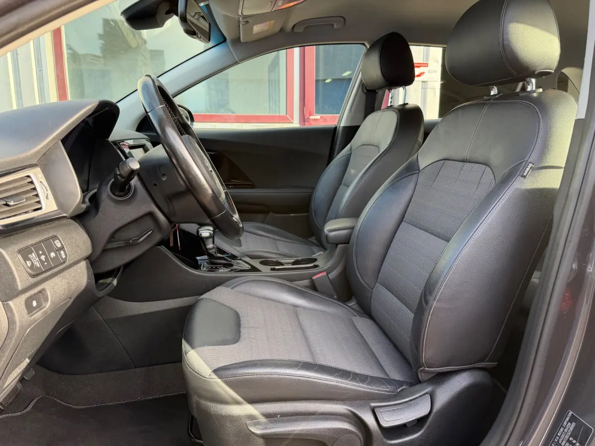 1.6 GDi Hybrid DynamicLine|Trekhaak|CarPlay|Navi|HalfLeder|Camera|Climate|Cruise|PDC|N.A.P|