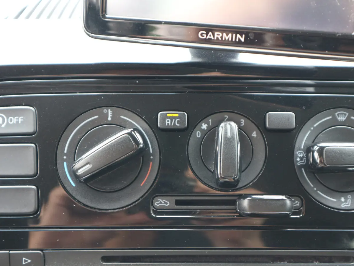 Up! 1.0 move up! BlueMotion 5 DRS AIRCO NL AUTO