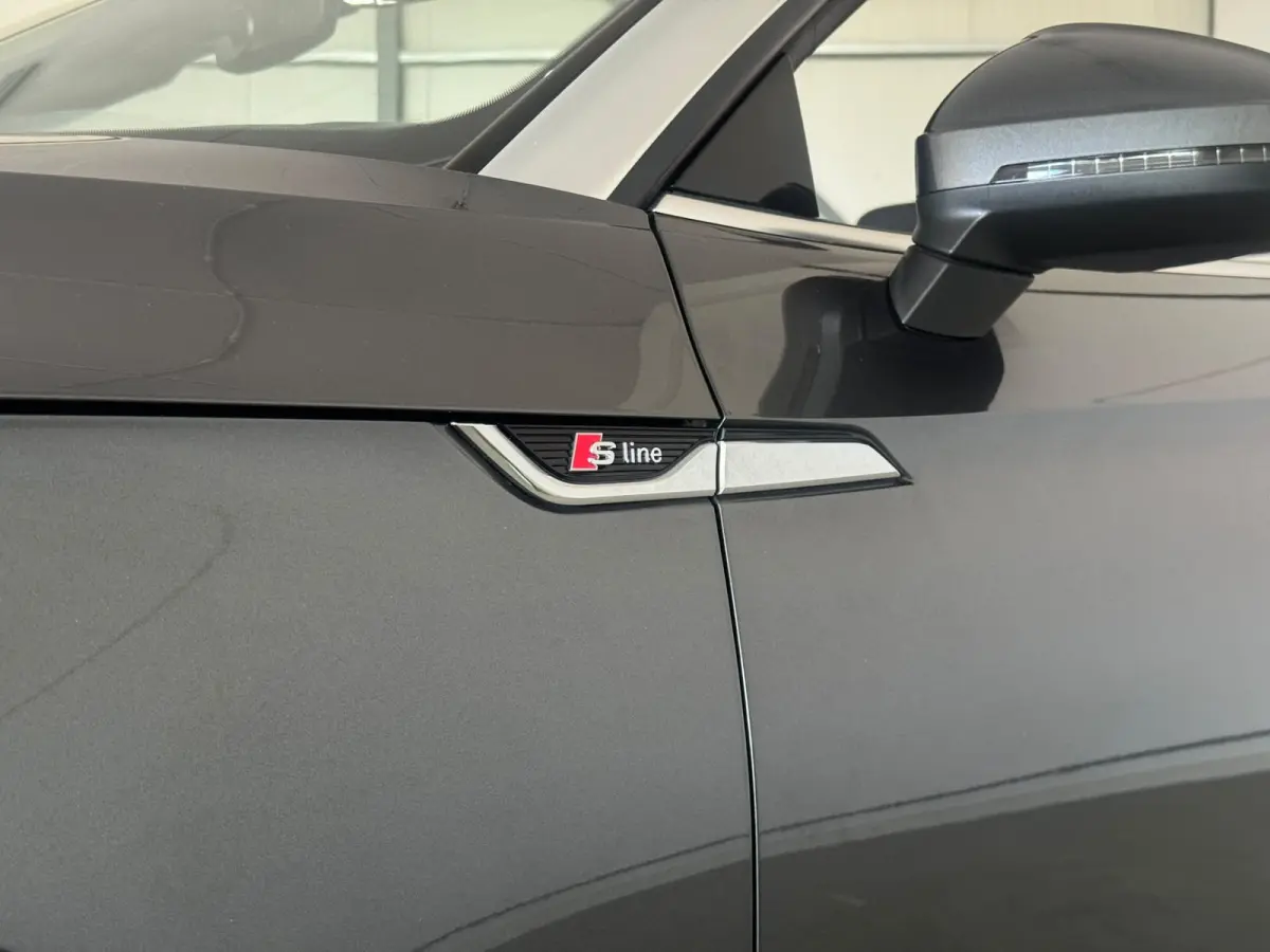 40 TFSI 204PK S-TRONIC S-LINE SPORT LEDER/CAMERA/CARPLAY