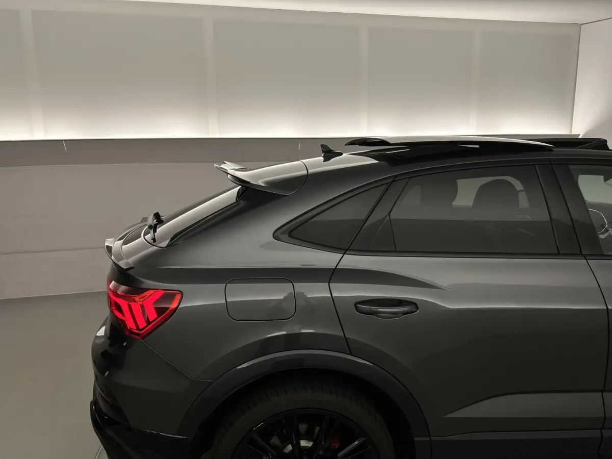 45 TFSI e S-line | Pano | RSQ3 bodykit | 21" velgen |