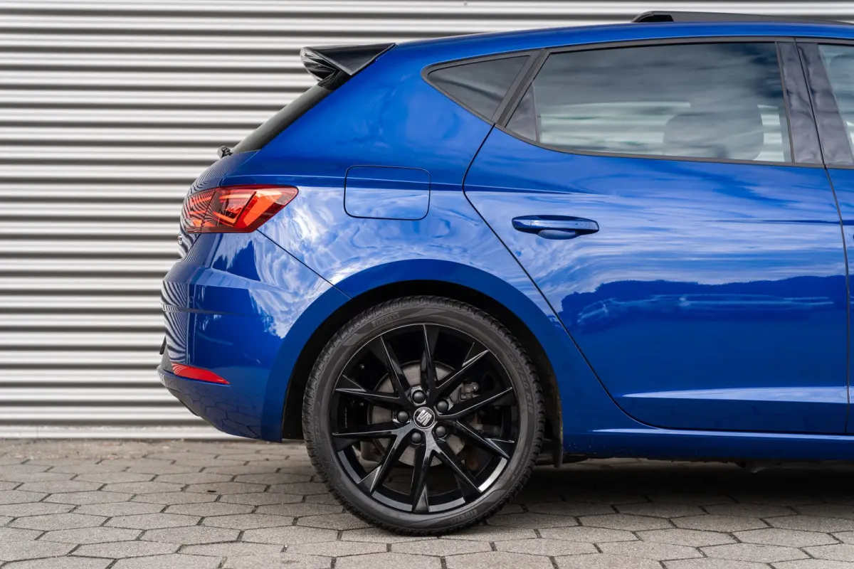 2.0 TSI FR Business Intense BLACK LINE*VIRTUAL*PANO*ACC*KEYLESS*LANE*BEATS*VOLL