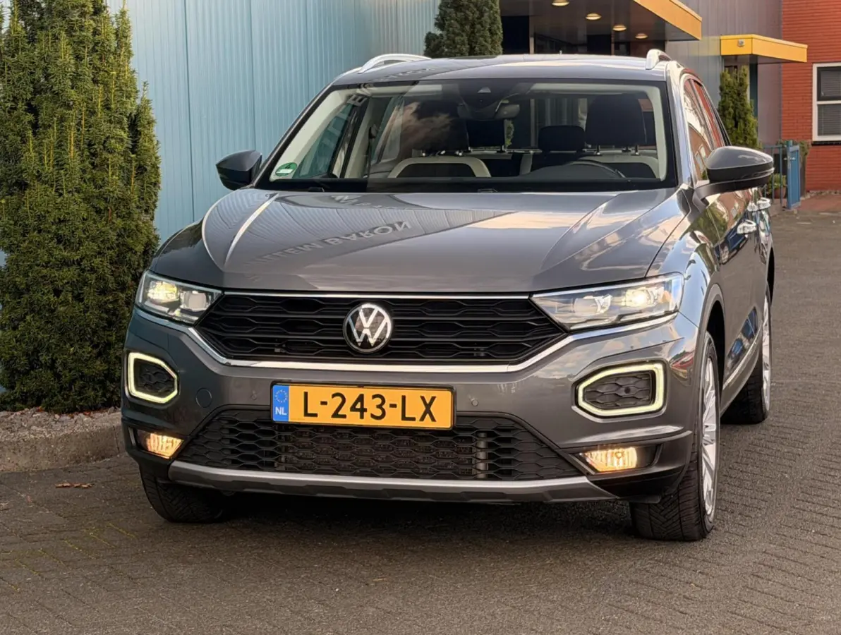 1.5 TSI Sport CARPLAY | ADAPT.CRUISE | DIGI.DASHB | PDC | NAV | LED | PDC | LMV'17