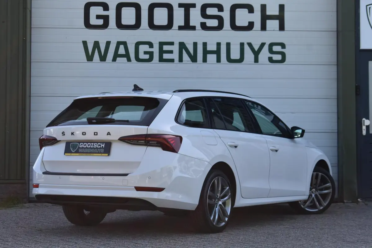 1.4 TSI iV PHEV Business Ed. | Head-UP | Black Pack |