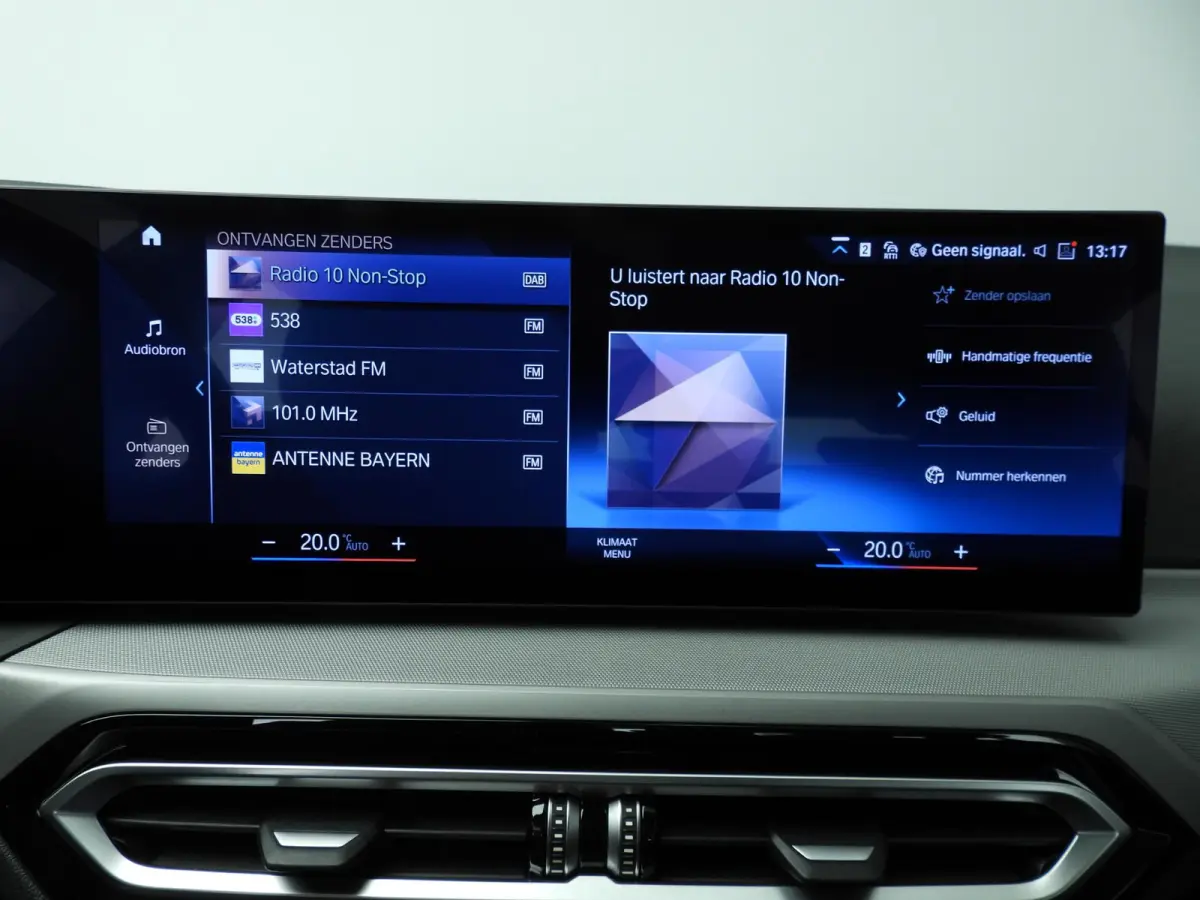 318i | LED | Navigatie | Clima | PDC | Shadow line | DAB | Alu 18 inch