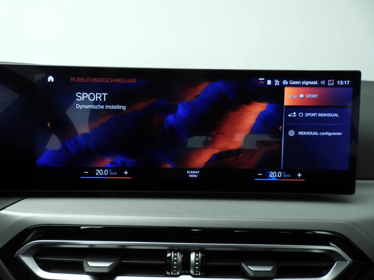 318i | LED | Navigatie | Clima | PDC | Shadow line | DAB | Alu 18 inch