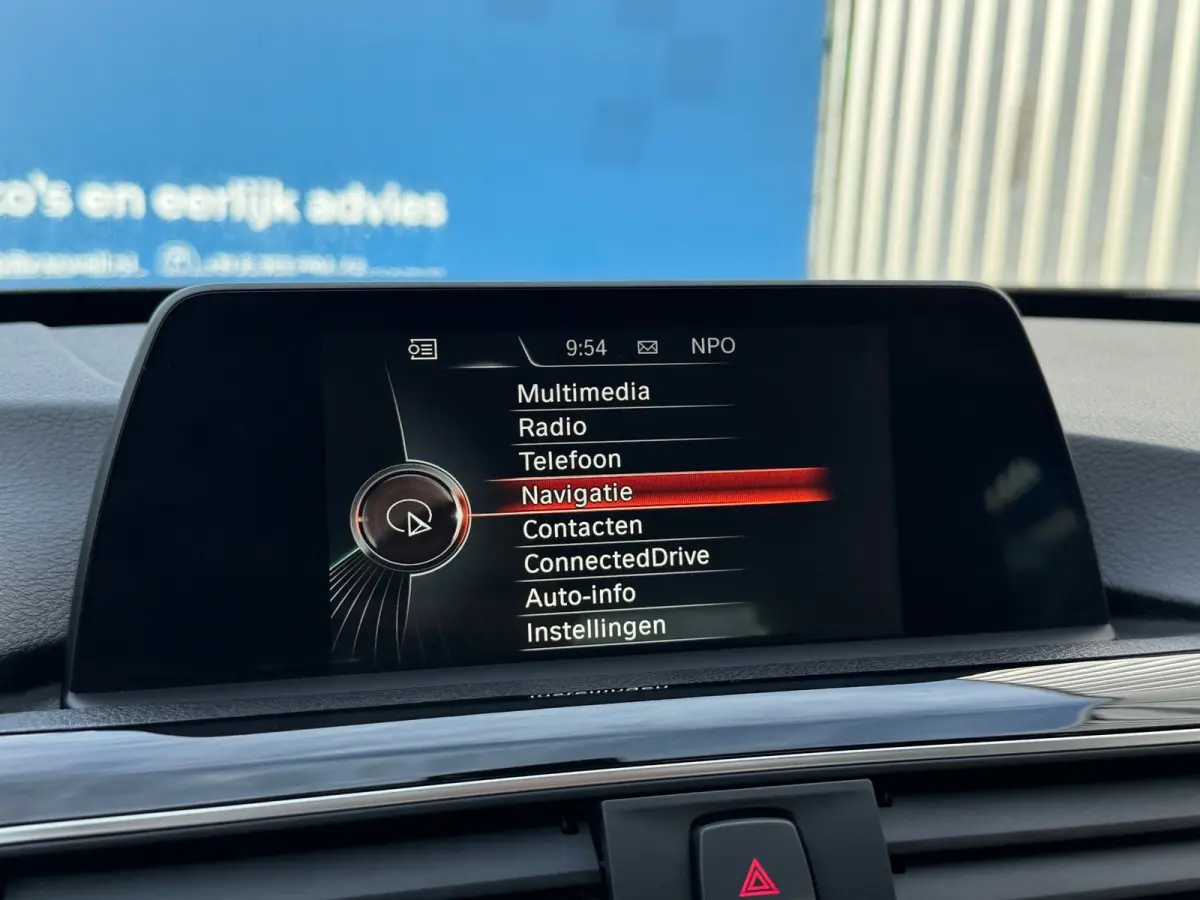 330e Executive|2e Eigenaar|Navi|Leder|Climate|Cruise|PDC|LMV|N.A.P|VolledigDigitaalOnderhoud|Apk tot 03-01-2027|