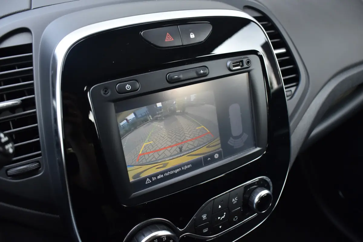 1.2 TCe Aut. Limited | Trekhaak | Camera |  Keyless Entry | Navigatie | Climatecontrol | Orig. NL |