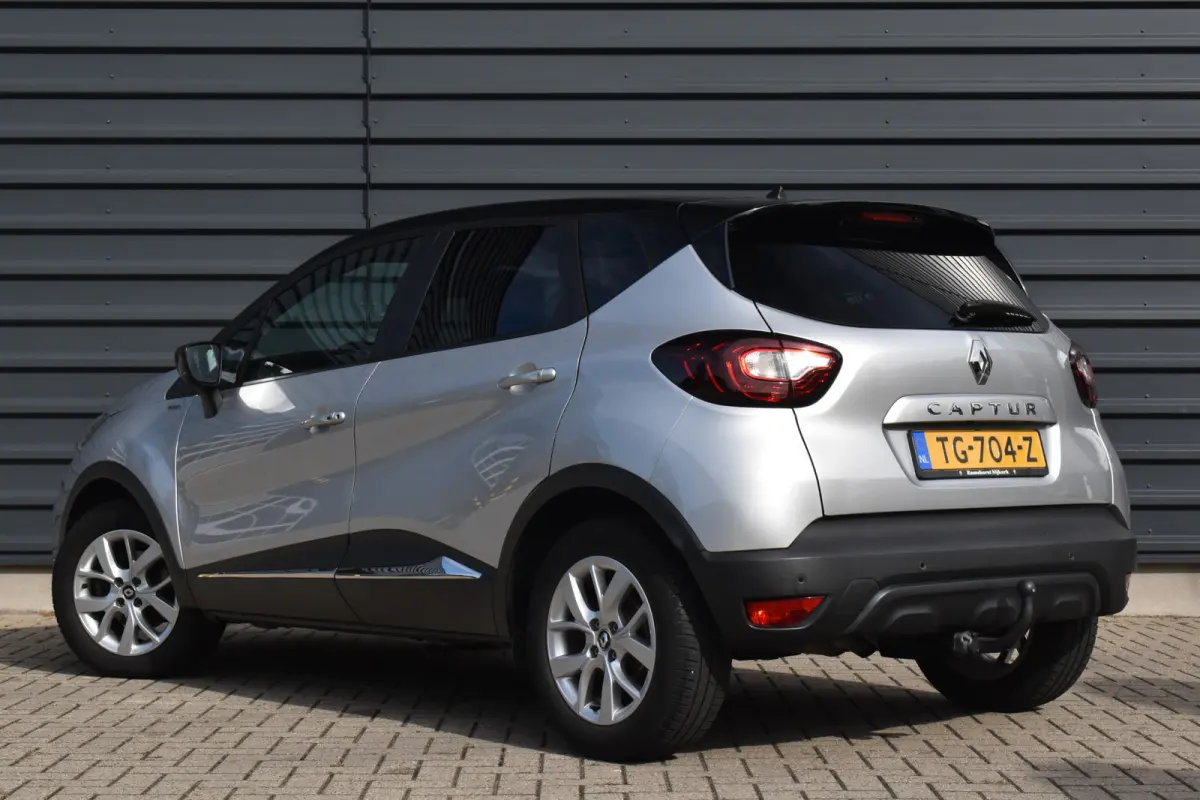 1.2 TCe Aut. Limited | Trekhaak | Camera |  Keyless Entry | Navigatie | Climatecontrol | Orig. NL |
