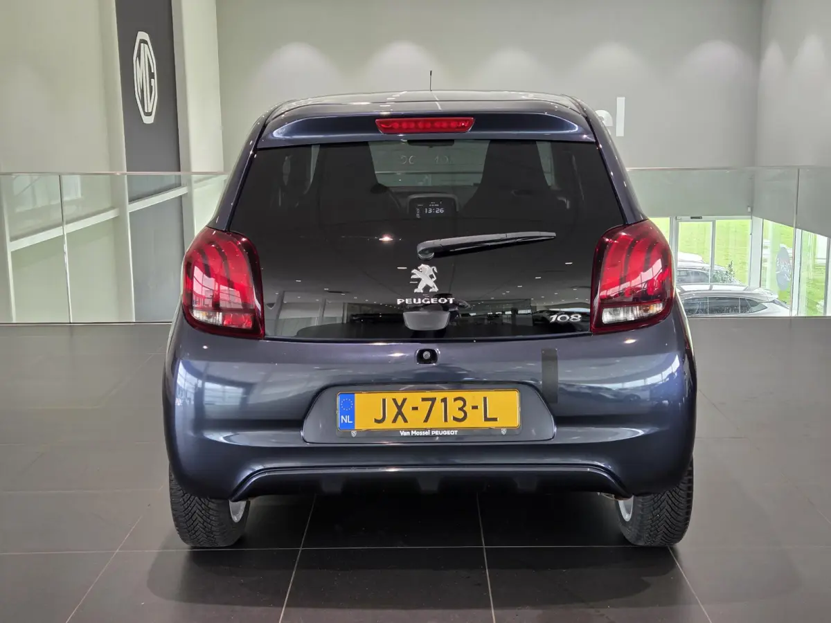 1.0 e-VTi Allure Groot scherm en airconditioning