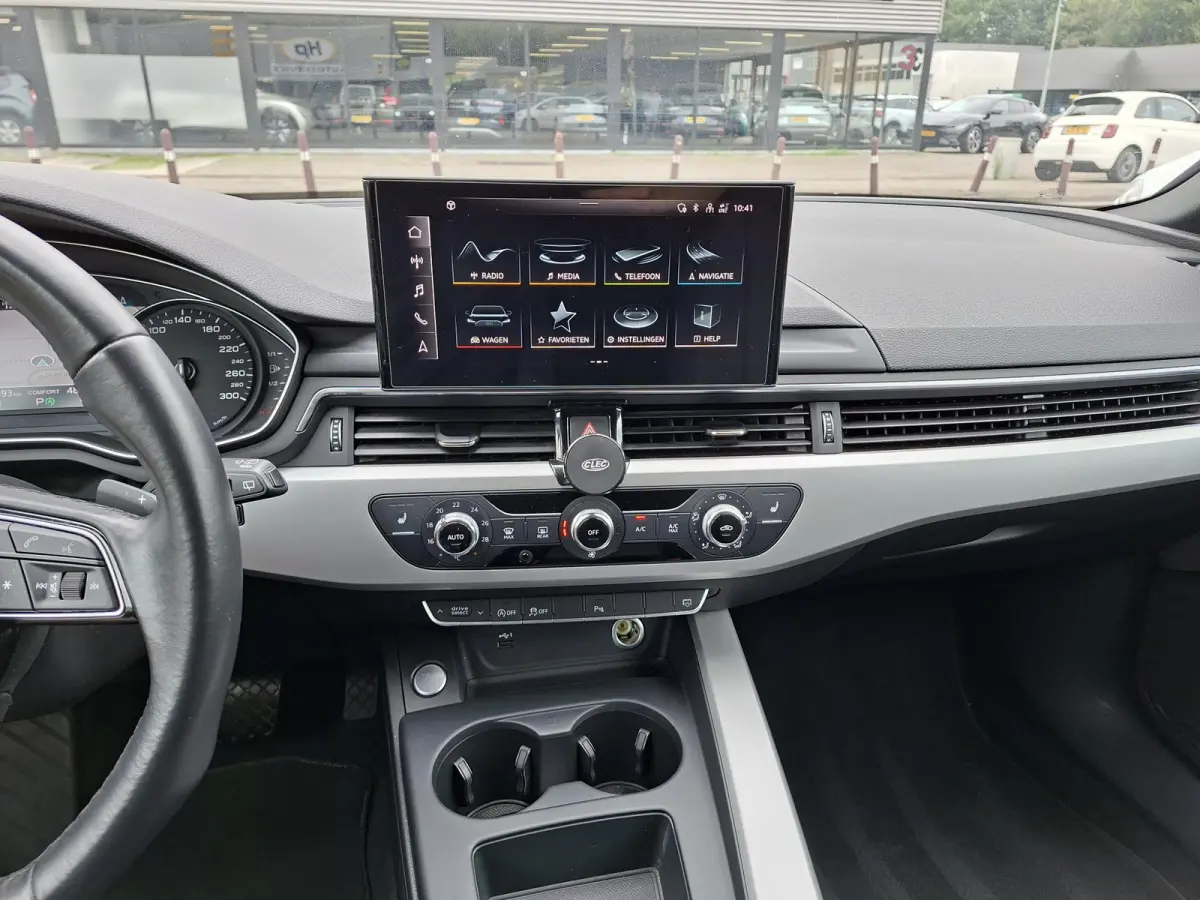 1.4 TSI iV PHEV Business Edition SOH 98% Adaptieve Cruise Trekhaak Wegklapbaar Elek.Achterklep DigiDash Full LED